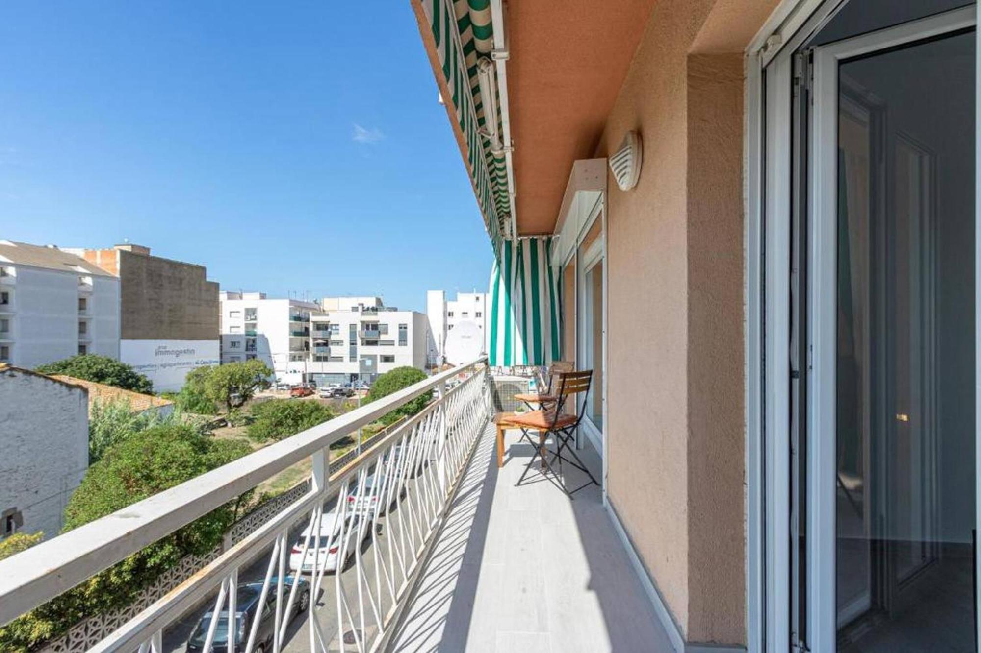 Apartamento Frente Al Mar Roses Exterior foto